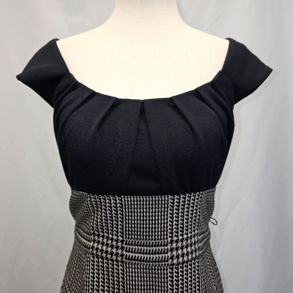London Times Black and Grey Houndstooth Plaid Cap Sleeve Midi Dress Size 8 - Picture 4 of 13